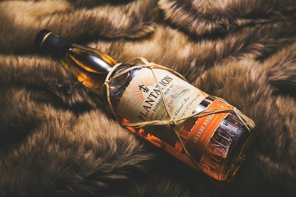 Où apprendre les techniques de distillation de whisky en Écosse?